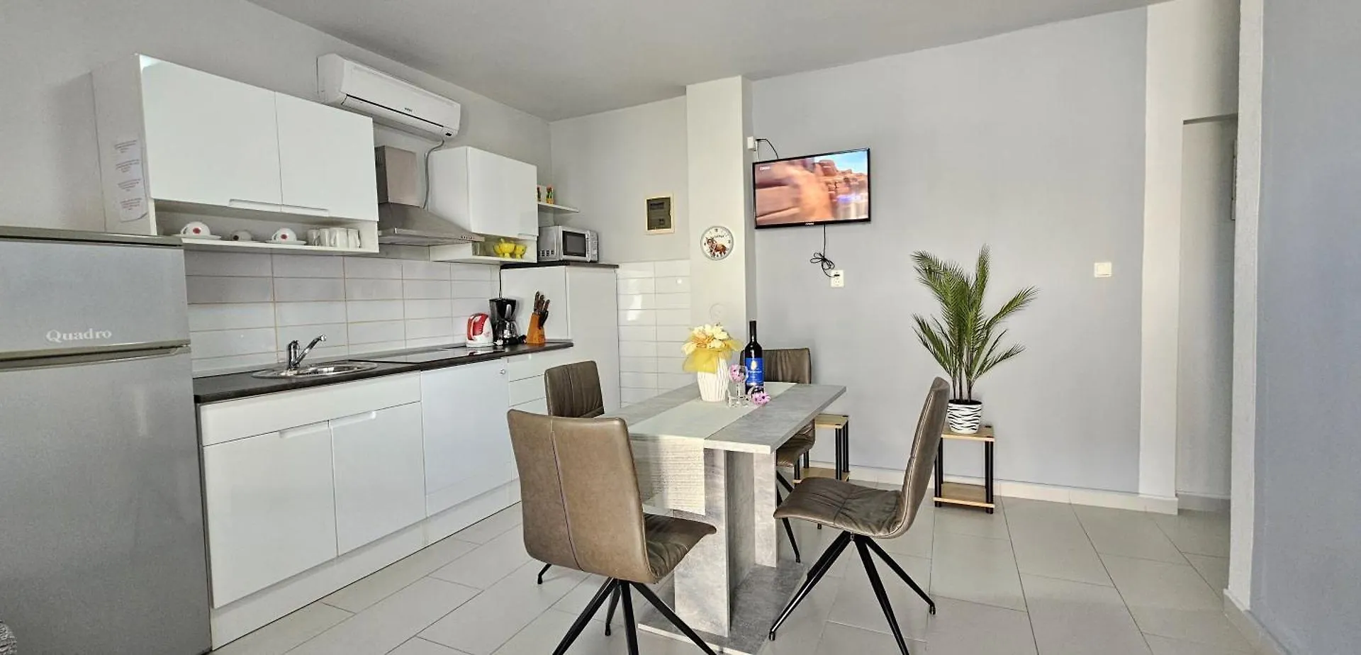 Bella Nina Apartments Silo  0*, Silo (Krk) Croatia