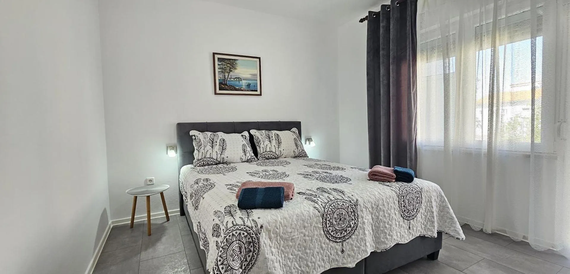Bella Nina Apartments Сило