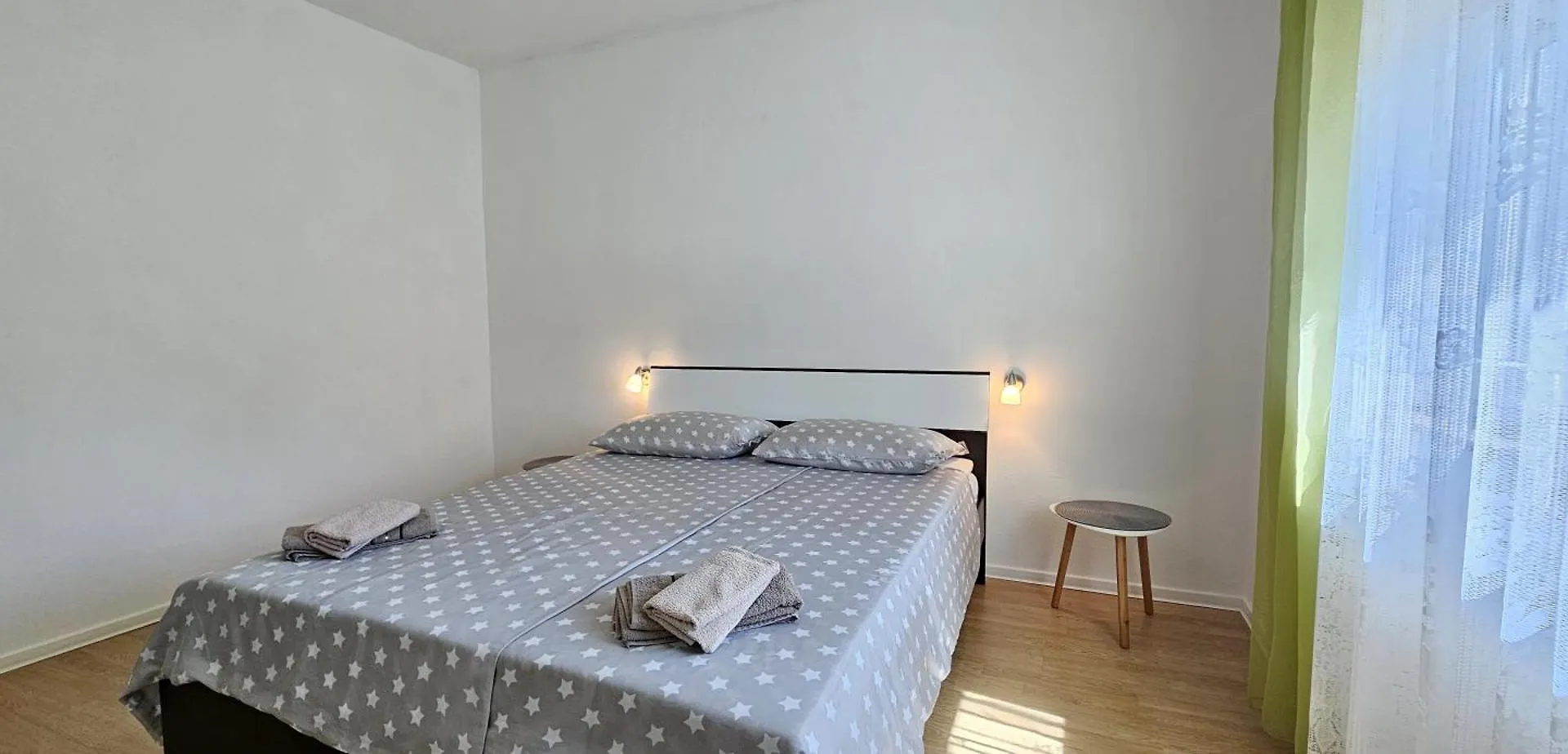 Bella Nina Apartments Сило