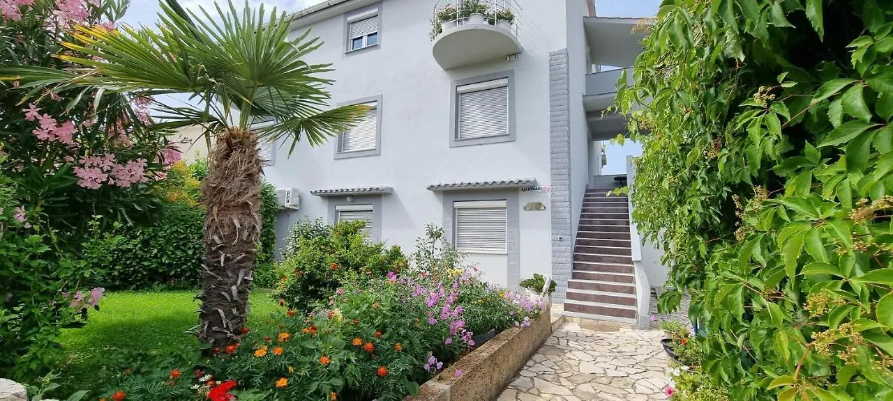 Bella Nina Apartments Šilo