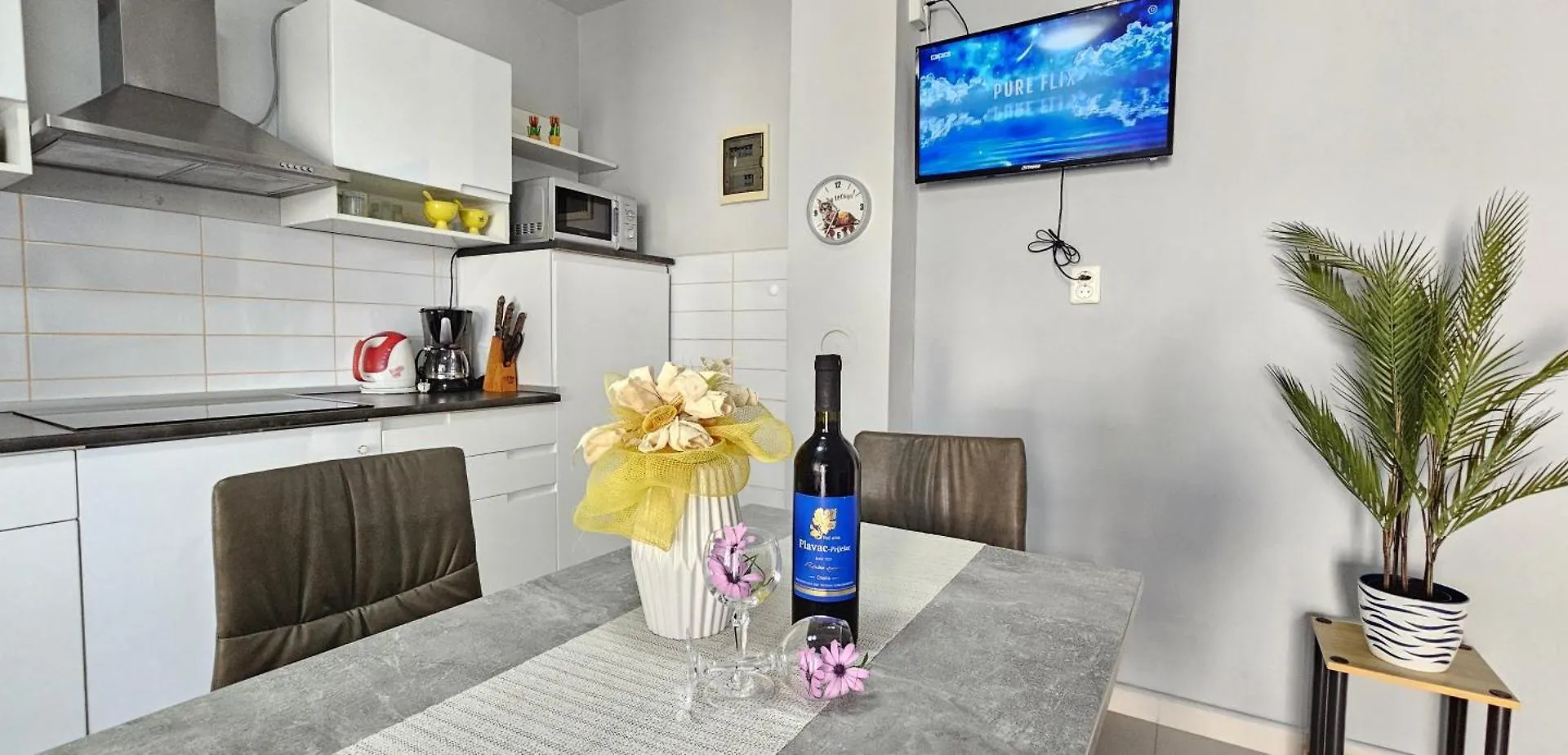 Bella Nina Apartments Šilo